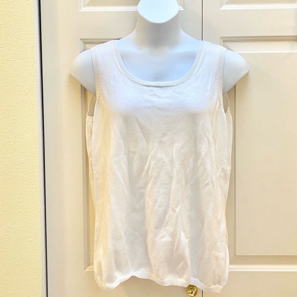 BNWT Pendleton sleeveless knit top